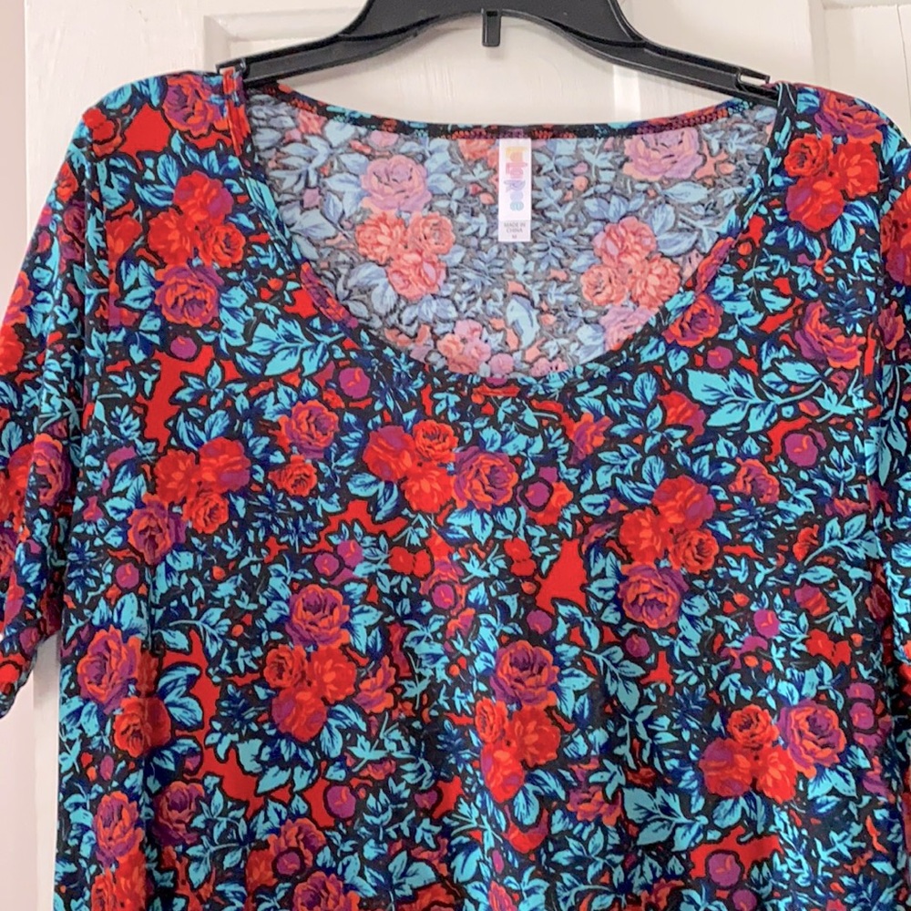 Lularoe medium classic
